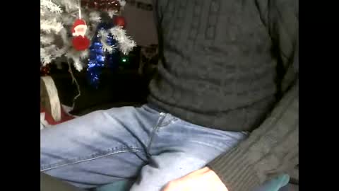 fifi010203 online show from December 14, 2024, 10:13 am