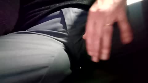 fifi010203 online show from January 2, 2025, 4:13 pm