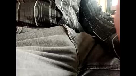 fifi010203 online show from October 3, 2025, 10:23 am