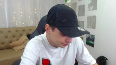 Snapshot of filipdaviex chatting on December 5, 2024, 12:22 pm Filip David online show from December 5, 2024, 12:22 pm