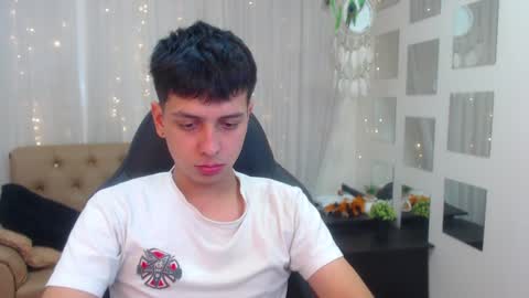 Snapshot of filipdaviex chatting on December 13, 2024, 3:43 pm Filip David online show from December 13, 2024, 3:43 pm