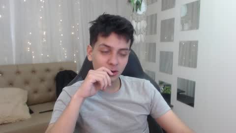 Snapshot of filipdaviex chatting on December 16, 2024, 12:38 pm Filip David online show from December 16, 2024, 12:38 pm