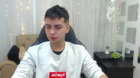 Snapshot of filipdaviex chatting on December 22, 2024, 12:38 pm Filip David online show from December 22, 2024, 12:38 pm