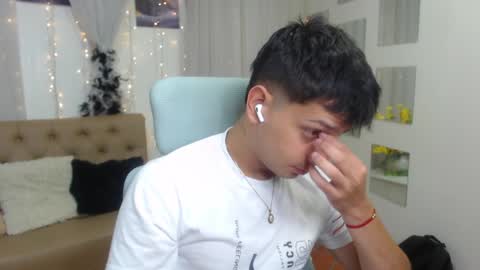 Snapshot of filipdaviex chatting on January 26, 2025, 12:33 pm Filip David online show from January 26, 2025, 12:33 pm