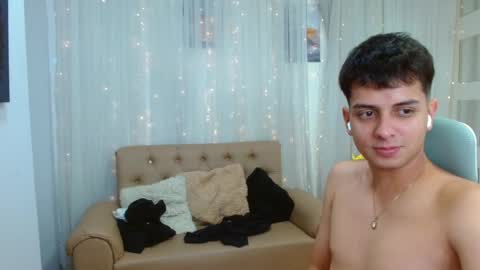 Snapshot of filipdaviex chatting on March 11, 2025, 3:45 pm Filip David online show from March 11, 2025, 3:45 pm