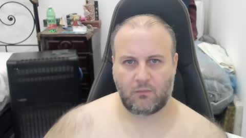 Snapshot of filippo12356 chatting on January 1, 2025, 12:43 am filippo12356 online show from January 1, 2025, 12:43 am