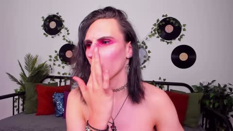 Honey Ill be waiting for you Tue Wed Thu Fri Sat Sun 10am-5pm online show from January 19, 2025, 1:12 pm