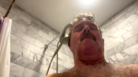 Snapshot of findmeyou68476332 chatting on January 8, 2025, 9:42 am findmeyou68476332 online show from January 8, 2025, 9:42 am