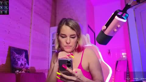 Lady online show from May 21, 2026, 6:37 pm