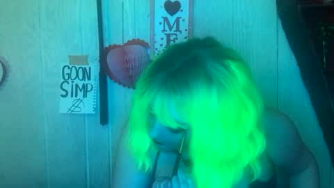 Snapshot of findommefoxi chatting on January 31, 2025, 11:24 am findommefoxi online show from January 31, 2025, 11:24 am