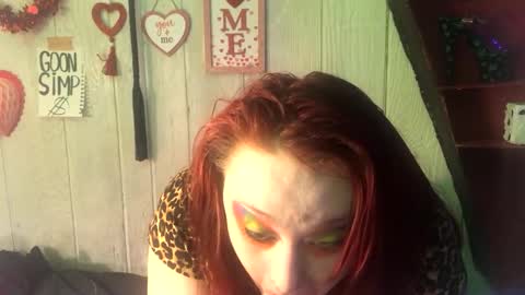 Snapshot of findommefoxi chatting on February 7, 2025, 12:50 pm findommefoxi online show from February 7, 2025, 12:50 pm