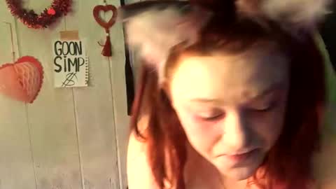 Snapshot of findommefoxi chatting on February 10, 2025, 12:50 pm findommefoxi online show from February 10, 2025, 12:50 pm