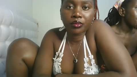 melanie online show from October 23, 2025, 12:15 pm