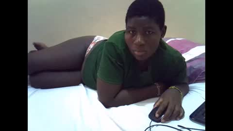 Snapshot of fine_nes chatting on April 26, 2026, 4:21 am fine_nes online show from April 26, 2026, 4:21 am