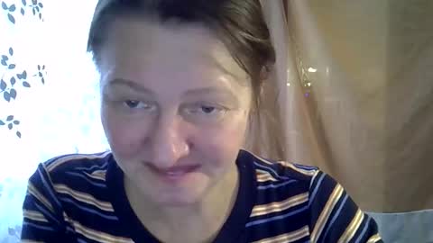 Snapshot of finika_say chatting on October 22, 2025, 1:22 pm finika_say online show from October 22, 2025, 1:22 pm