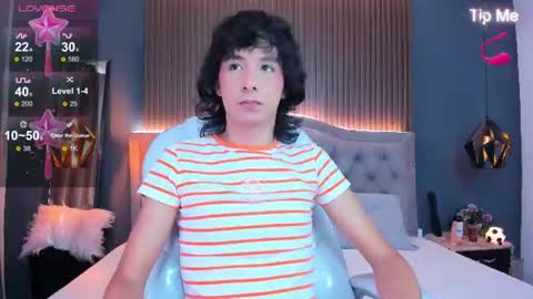 Finn  online show from August 3, 2026, 7:28 pm