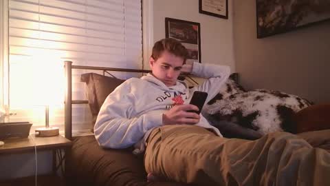 Snapshot of finnabun33 chatting on November 15, 2025, 12:30 am Jake I am Bicurious online show from November 15, 2025, 12:30 am