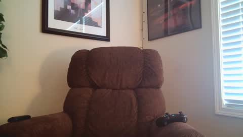 Snapshot of finnabun33 chatting on November 22, 2025, 7:46 pm Jake I am Bicurious online show from November 22, 2025, 7:46 pm