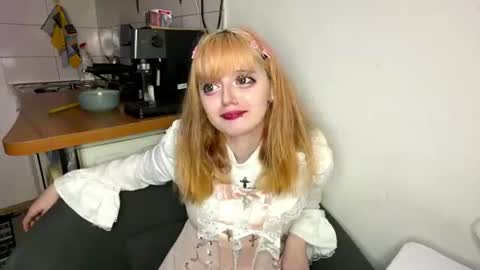 finny_lofi online show from July 15, 2026, 3:50 pm