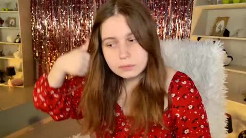 fiora online show from May 17, 2026, 5:16 am