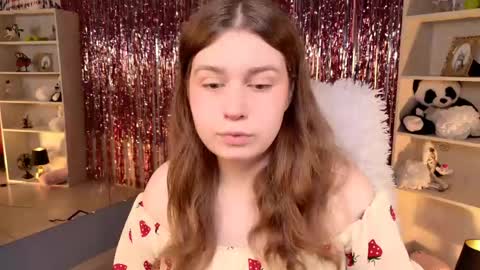 fiora online show from May 20, 2026, 6:08 am