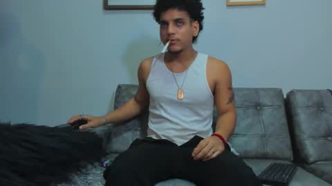 fire_boy69 online show from December 15, 2025, 2:32 pm