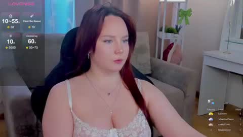 Snapshot of fire_emily chatting on June 13, 2026, 1:36 am fire_emily online show from June 13, 2026, 1:36 am