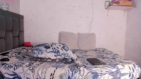 Snapshot of fire_lovex chatting on January 10, 2026, 12:18 pm fire lovex online show from January 10, 2026, 12:18 pm