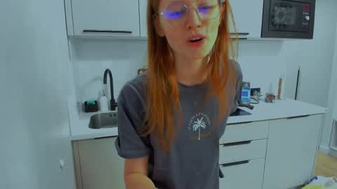 Snapshot of fire_luna chatting on April 13, 2026, 8:03 pm fire_luna online show from April 13, 2026, 8:03 pm