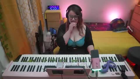 Snapshot of fireproofcuriousity chatting on February 12, 2026, 5:57 am Lio Roxy online show from February 12, 2026, 5:57 am