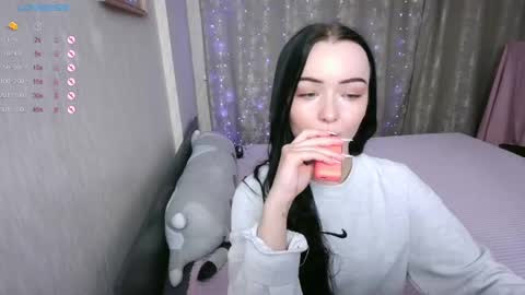 Snapshot of first_day_ chatting on February 16, 2025, 5:15 pm ALICESTEVEVECTOR pvt open online show from February 16, 2025, 5:15 pm