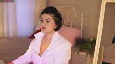 Snapshot of fisher_sofia chatting on January 13, 2026, 7:13 am SOFIA online show from January 13, 2026, 7:13 am