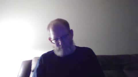 Hercomeonmyface online show from February 7, 2025, 10:29 am