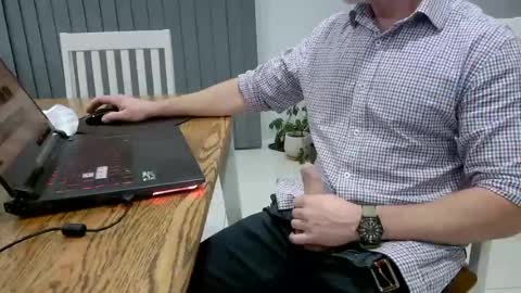 fit_worker online show from June 22, 2026, 8:22 am