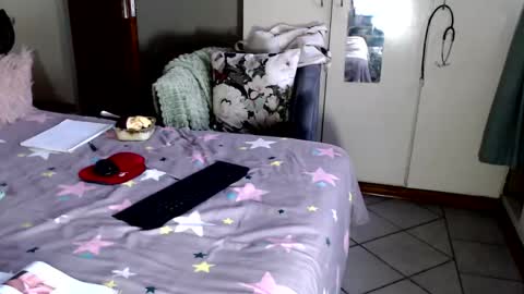 fitblair66_ online show from October 29, 2025, 3:36 pm