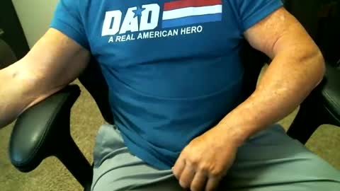 Snapshot of fitguy40 chatting on January 12, 2026, 9:53 pm fitguy40 online show from January 12, 2026, 9:53 pm