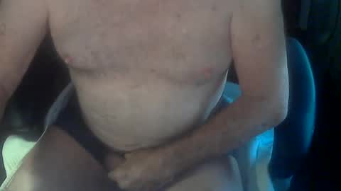 Snapshot of fithairymature chatting on February 26, 2025, 4:47 am fithairymature online show from February 26, 2025, 4:47 am