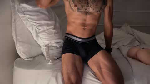 fitjacques online show from May 30, 2026, 2:52 am
