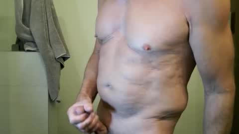 Snapshot of fitonetoo chatting on October 28, 2025, 12:41 pm fitonetoo online show from October 28, 2025, 12:41 pm