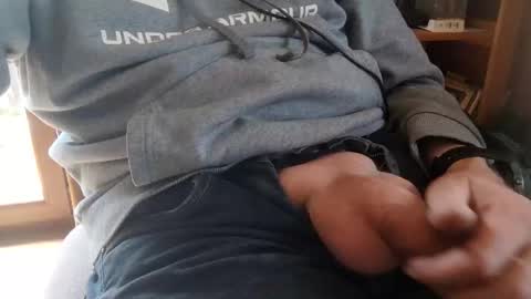 Snapshot of fiveforwilly1 chatting on February 20, 2026, 11:54 am Markus online show from February 20, 2026, 11:54 am