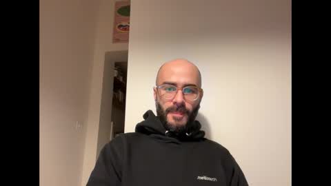 Snapshot of fla85 chatting on January 16, 2025, 8:03 pm Fla is short for Flavio online show from January 16, 2025, 8:03 pm