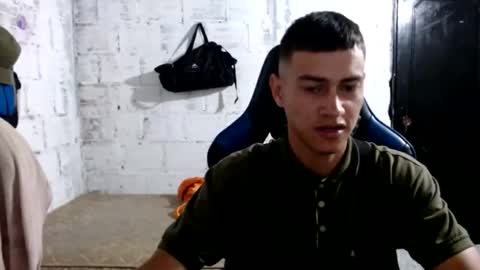  FLACO  online show from December 17, 2025, 2:06 am