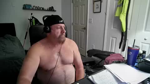 Florida guy online show from February 2, 2025, 4:05 am