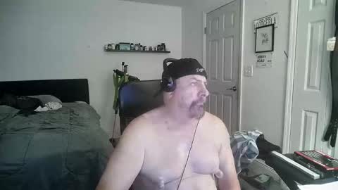 Florida guy online show from December 2, 2025, 6:47 pm