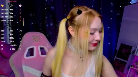 Snapshot of flaircorell chatting on September 24, 2025, 4:05 am Sophie online show from September 24, 2025, 4:05 am