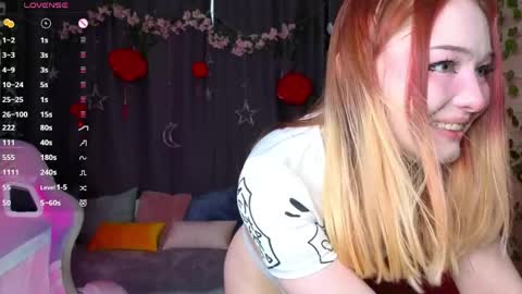 Sophie online show from May 23, 2026, 4:07 am