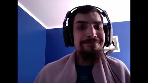 Flamingolindo online show from November 3, 2025, 8:10 pm