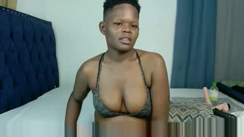 flaquo1 online show from October 25, 2025, 1:40 pm