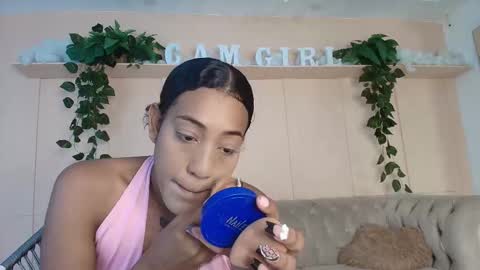 Flavia online show from January 6, 2026, 7:17 pm