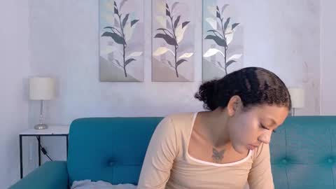 Flavia online show from March 22, 2026, 12:30 pm